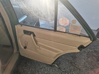 Predám Mercedes 190D W201 - 8
