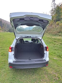 Ford Focus Combi 1.0 EcoBoost Rival X - rodinné auto - 8
