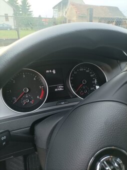 Volkswagen - 8