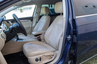 Volkswagen Passat B7 Variant 2.0 TDI DSG - 8