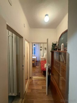 1-izbový byt Bratislava - NIVY - ul Budovateľská - 8