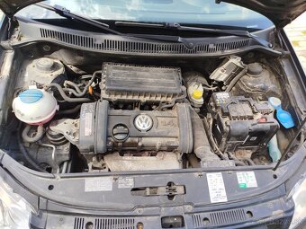 Volkswagen Polo - 8