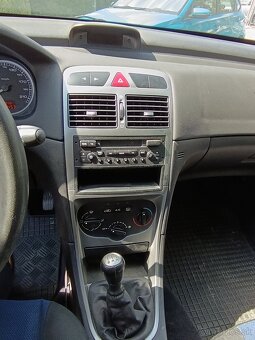 Predám Peugeot 307 - 8
