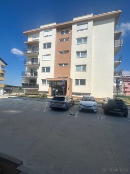 Krásny novučičký 1,5 izbový byt na Dona Sandtnera 590,- Eur - 8