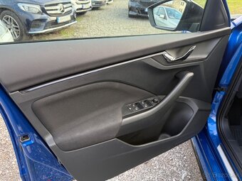 Škoda Kamiq 1.0 TSI Monte Carlo DSG - 8