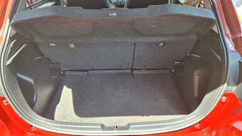 Toyota Yaris 1.5 VVT-iE - 8