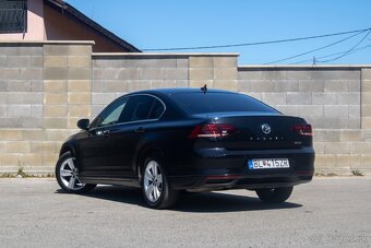 Volkswagen Passat 2.0 TDI 4Motion DSG TOP STAV - 8
