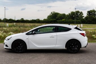 Opel Astra GTC 1.4 Turbo 140k Sport A/T - 8