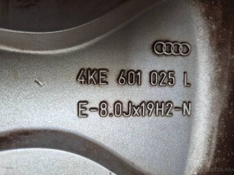 5x112 r19 ET34 x 8J elektróny originál AUDI - 8