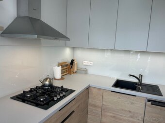 Veľký 1i. byt s balkónom, parkovacím miestom, Stupava - 8