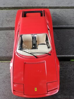 Bburago Ferrari Testarossa 1984, 1:18 - 8