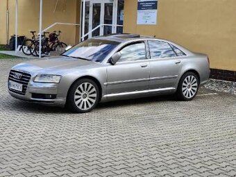 Audi A8 d3 - 8
