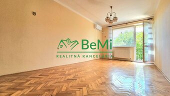 4-IZBOVÝ BYT S BALKÓNOM,GARÁŽOU A ZAHRADKOU, RIMAVSKÁ SOBOTA - 8