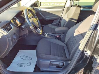 Škoda Octavia Combi 1.6 TDI 115k Style - 8