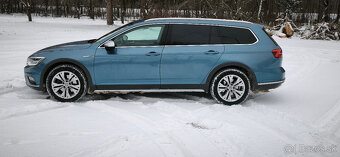 VW Passat Alltrack - 8