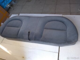 SAAB 900 sedan sedadlá - 8