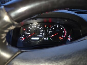 Toyota  Landcruiser - 8