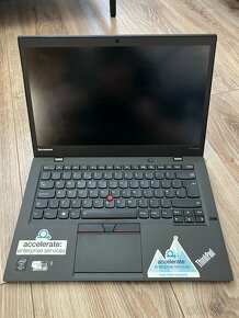 Lenovo ThinkPad T420 a Lenovo ThinkPad X1 Carbon 3rd Gen - 8