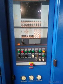Vstřikovací lis na plasty Maplan MTF 1500 300 - 8