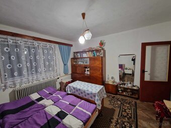 Na predaj rodinný dom so záhradou obec Rázstočno - 8