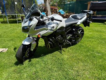 Yamaha Fazer 1000 - 8