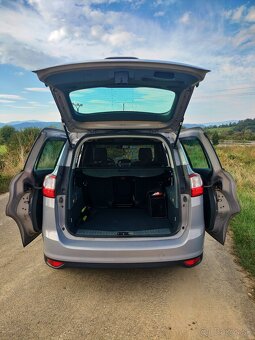 Ford Grand C-Max 1.6 TDCI 70kW - 8