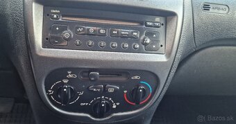 Peugeot 206sw 1.4i - 8
