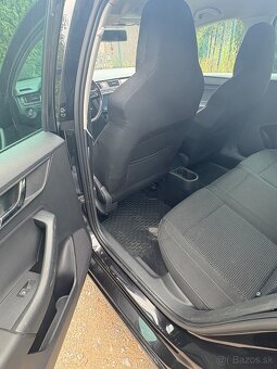 Škoda Rapid 1.6 TDI Sportline - 8