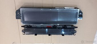 predam pristrojovy panelna renault - 8