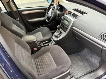 Fiat Croma kombi 1.9 JTD - 8