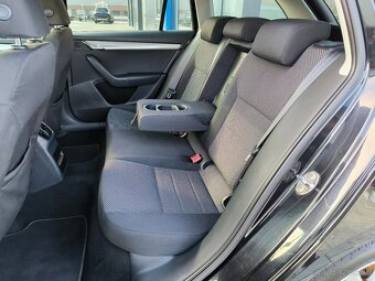 Škoda Octavia Combi 1.6TDI - DSG - 2014 - Ambition - 8