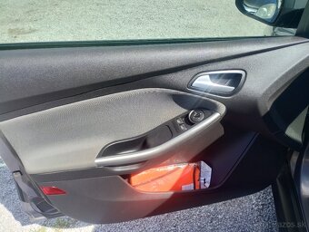 Ford Focus Kombi 1.0 SCTi Trend - 8