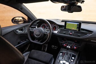 Audi RS7 4.0 V8 - 8