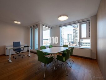 Na Prenájom kancelársky priestor v PANORAMA CITY s parkovací - 8