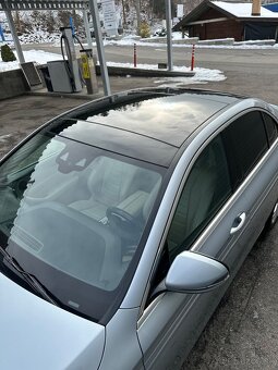 Mercedes benz E220 4matik - 8