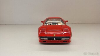 1:18 FERRARI GTO 84 - 8