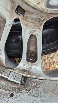 Predam originálne kolesá/disky Hyundai Kia r17 - 8