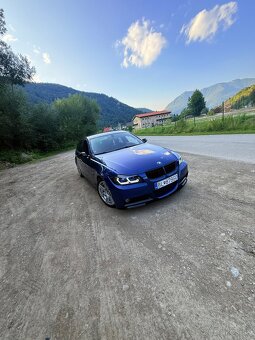 Bmw e90 320i - 8
