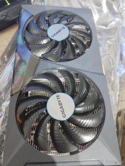 Grafická karta - 8 GB GDDR6 (14000 MHz ), NVIDIA GeForce, Am - 8