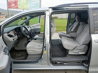 TOYOTA PREVIA/SIENNA LE 3,5 V6 2016 8 MÍST TOP STAV - 8
