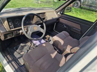 Škoda Favorit LS - 8