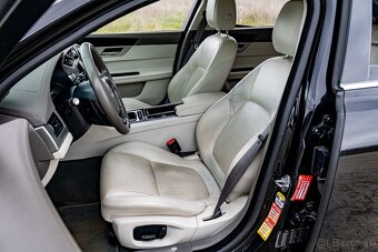Jaguar XF 20d 132kW AWD 8AT (pohon 4x4, svetlá koža, LED) - 8