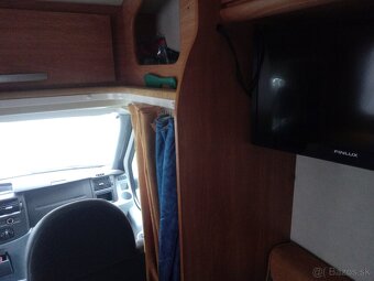 Autokaravan Ford Rimor Katamarano nafta r.v.2010 do 3500kg - 8