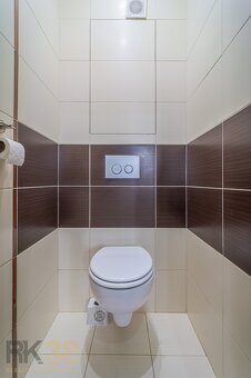 Na predaj kompletne zrekonštruovaný 3-izbový byt s balkónom - 8