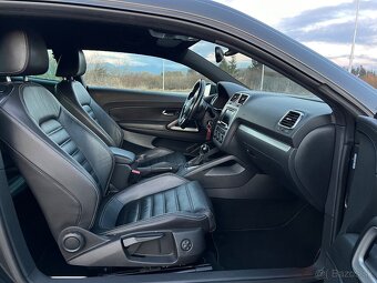 VW Scirocco 2.0 TSI 147 kW, automat DSG — športové kupé - 8