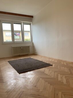 Prenájom bytu 3+1 Štúrovo – Športová ulica - 8