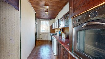 RD s 2 bytovými jednotkami - 170m2, Odbojárska ulica - 8