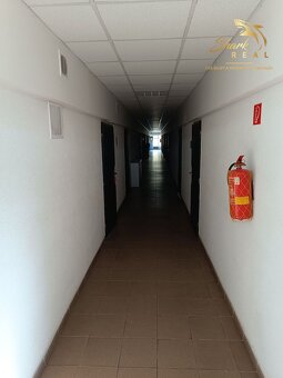 Administratívna budova - 8