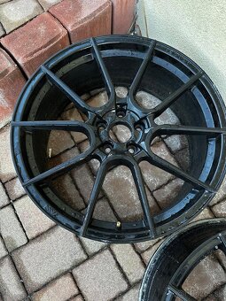 Ispiri FFR6 8.5 ET45 R20 5x112 - 8