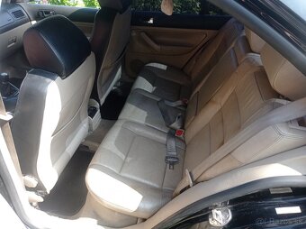VW Bora 1.9tdi 66kw - 8